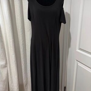 Kate & Mallory Black Cold-Shoulder Maxi Dress